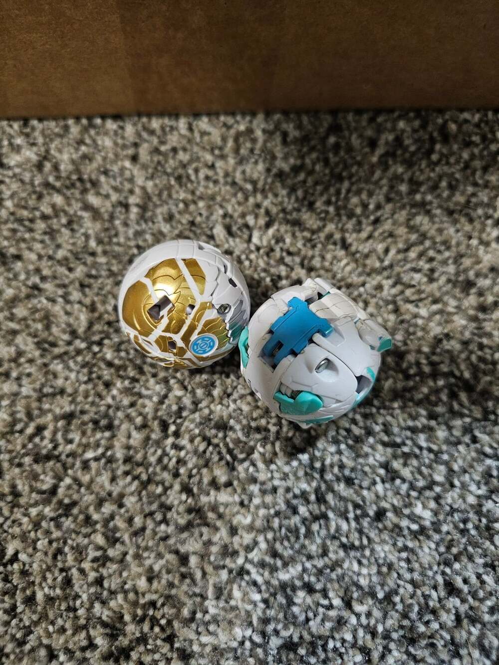Bakugan Haos Action Figure Toy Set